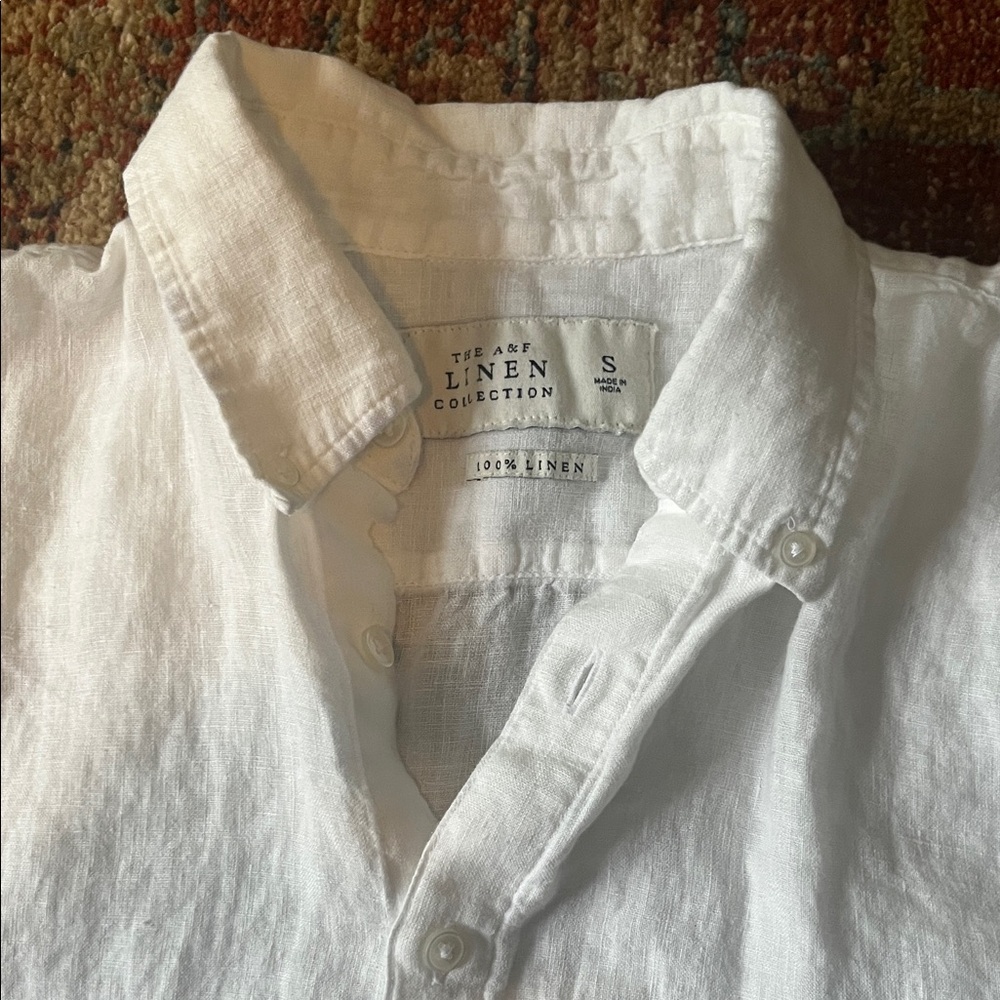 Abercrombie Men’s Linen Short Sleeve Shirt
